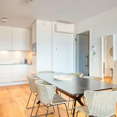 Apartment Cozy For 6 In Ostend