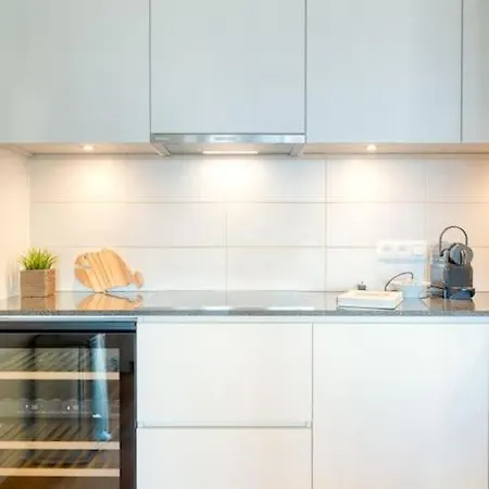 Apartment Cozy For 6 In